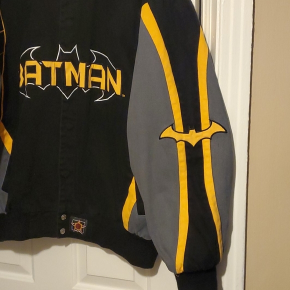 Batman jacket🎉🎉HP🎉🎉 - Picture 4 of 8